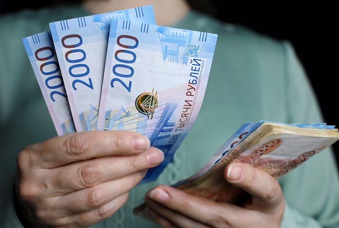 Изображение к Россияне в 2025 году активно экономили на лекарствах